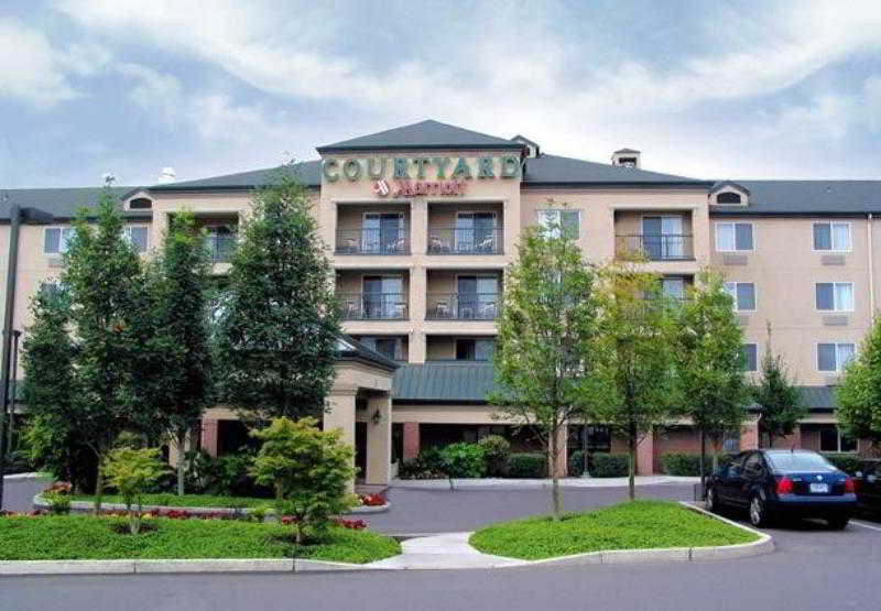Courtyard By Marriott Portland Southeast/Clackamas Exterior foto